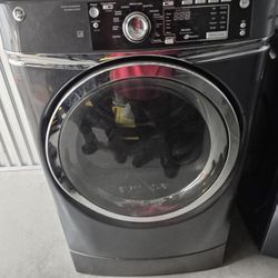 GE DRYER w/ STEAM