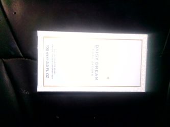 Marc Jacobs Daisy Dream Perfume