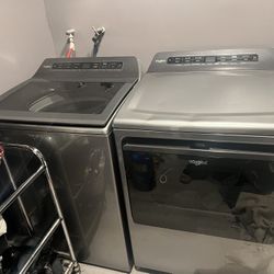 Moving Sale! Whirlpool Washer And Dryer Set