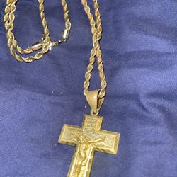 26 Chain And 2.5inch Pendent Sterling Silver  The Pendent Vermile Needs Re Dip-180