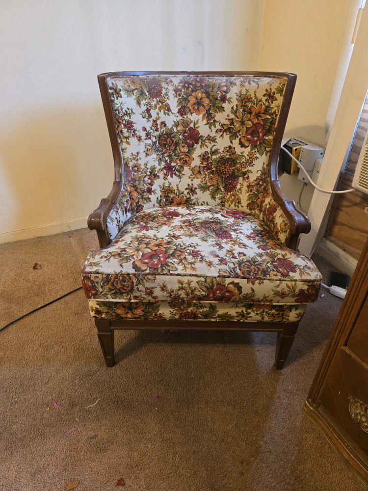 Beatiful Chair Antique