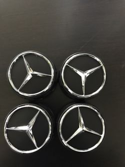 Brand new Mercedes benz center cap