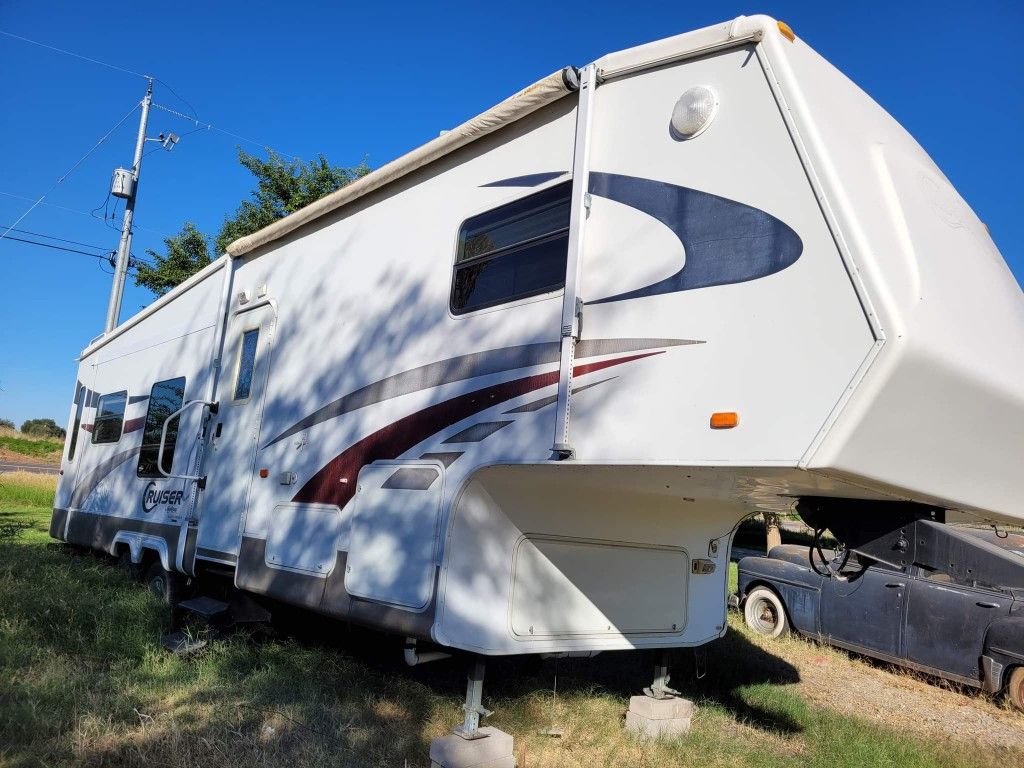 2006 Crossroads Cruiser for Sale in Glendale, AZ OfferUp