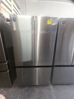 Refrigerator midea