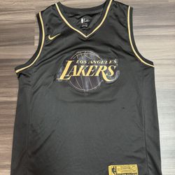 Nike Los Angeles Lakers LeBron James #23 NBA Golden Edition Jersey Men’s 52 XL  100% authentic. Good condition.   The product is a Nike Los Angeles La