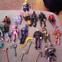 4 Inch Fortnite Figures