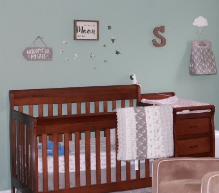 Crib With Changing Table