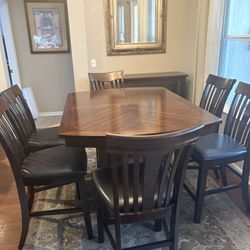 Dining Table Set Good Condition  