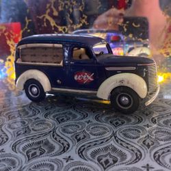 First Gear 1939 Chevrolet Canopy Panel diecast model truck