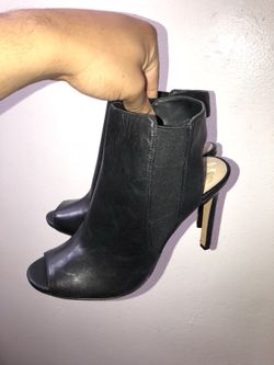Women boots size 7