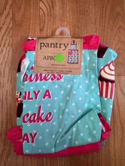 Pantry Cupcake Apron