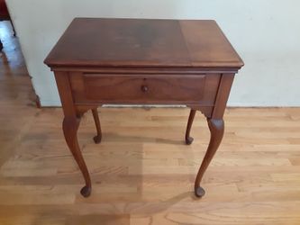 Sewing Machine Table