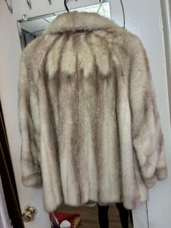 Real Mink Fur Coat Very Nice And Very Warm Size Small Medium 