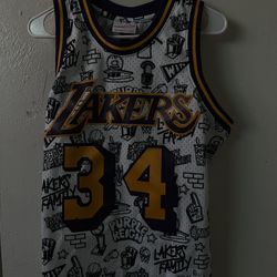 Lakers Set