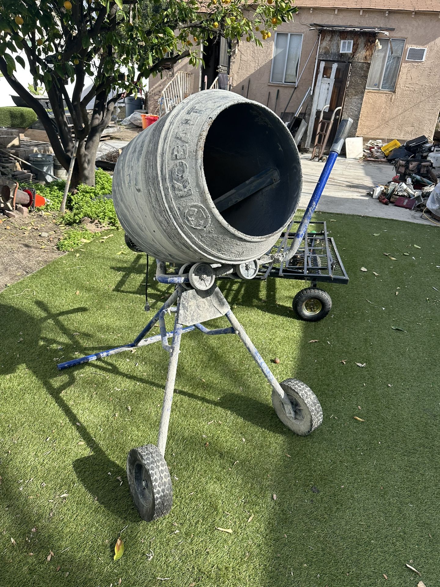 Kobalt Concrete Mixer 