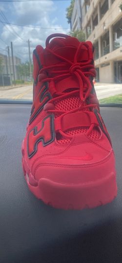 NIKE AIRMORE UPTEMPO CHI