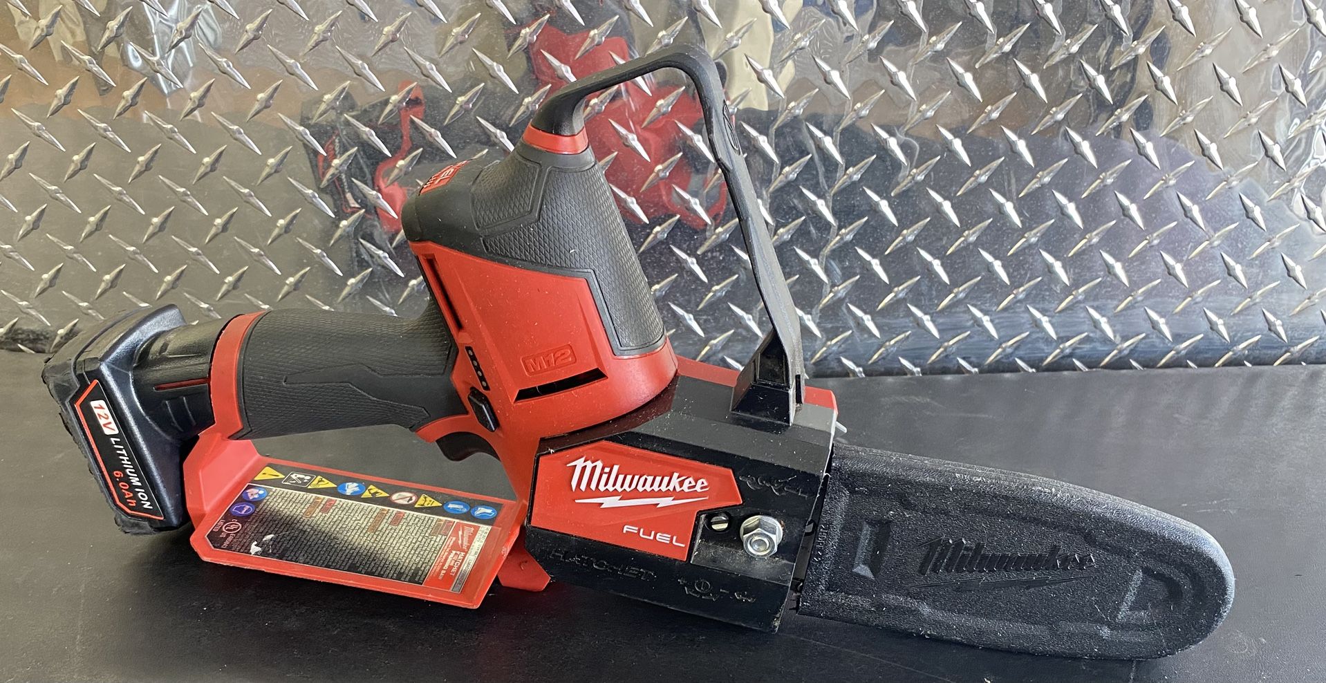 Milwaukee Hatchet Pruning Saw