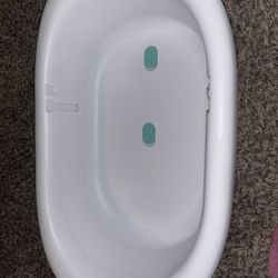 Frida Baby Bathtub