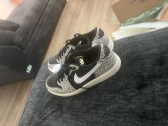 Air Jordan 1 Retro Low OG 'Black Cement'