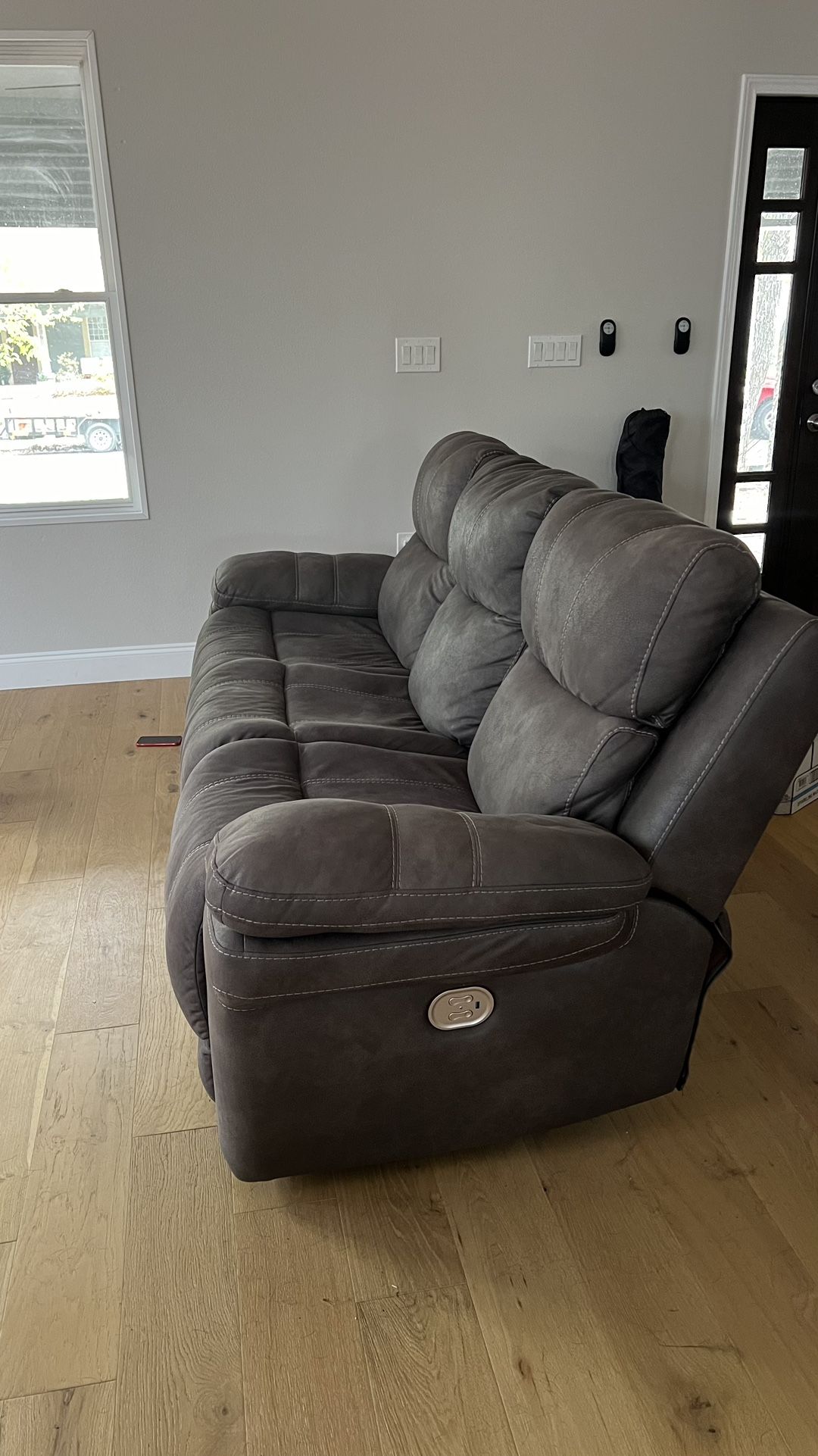 Sofa And Love Seat Recliners 