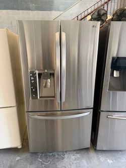 36” COUNTER DEPTH REFRIGERATOR FRIDGE HELADERA NEVERA REFRIGERADOR LG WORKING PROPERLY DELIVERY AVAILABLE WARRANTY FOR 4 MONTHS