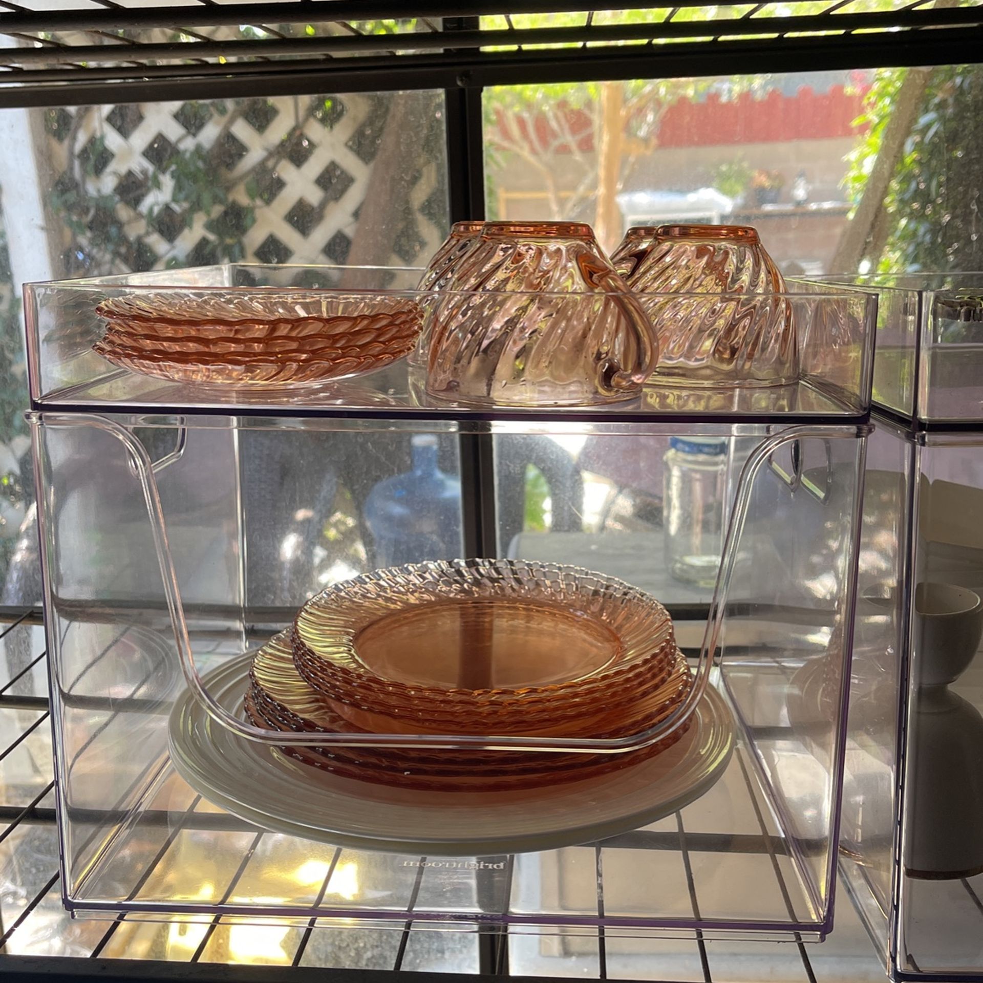 Pink Swirl Luminarc Glasswares Vintage Pink Arcoroc France Set Of 4 Four ~ Tea Cups, Saucers, Lunch Plates , Dinner Plates Cordial Glass