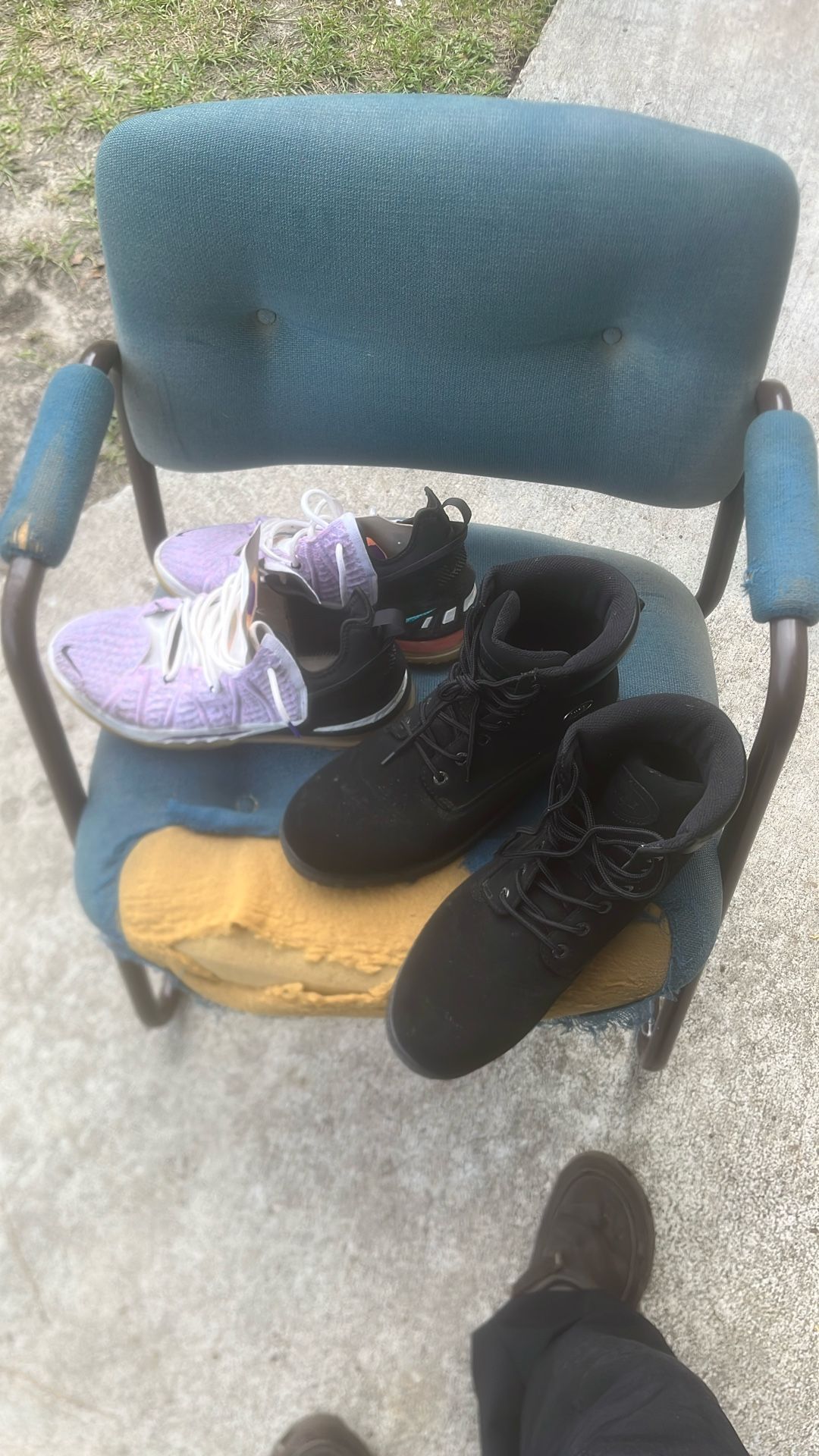 Sneakers