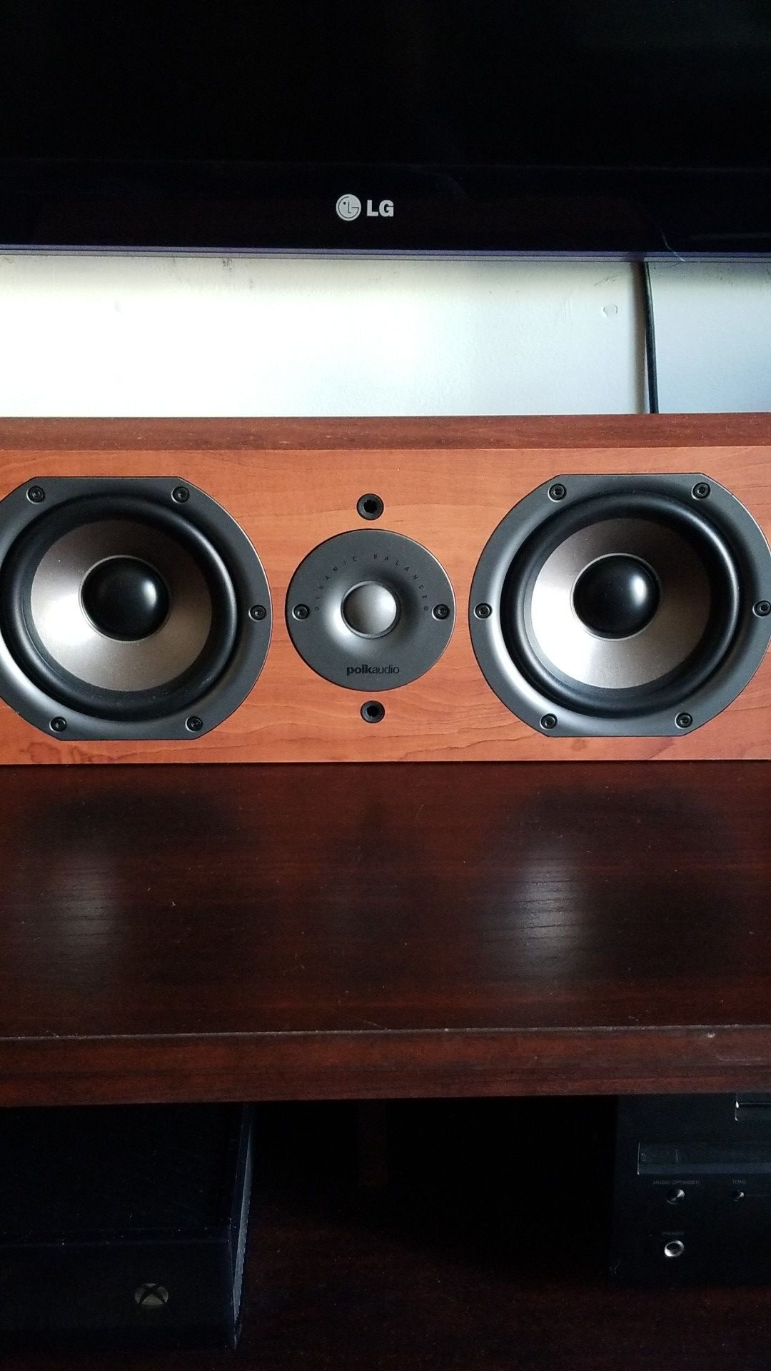 Polk Audio Center Speaker