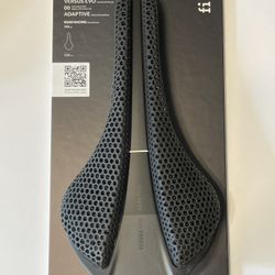 Fizik Antares Versus EVO 00 Adaptive Road Bike Saddle 139 mm Carbon Rails New