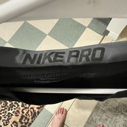 L-xl Nike Pro Tshirt 