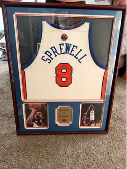Latrell Sprewell Signed Framed New York Knicks Jersey