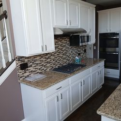 White kitchen cabinets