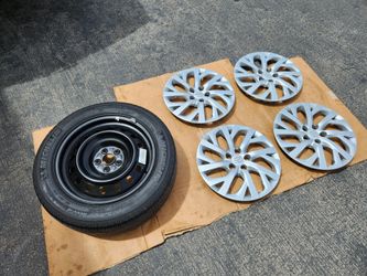 1 Factory 2018 Toyota Corolla 16" Wheel Tire Michelin Primacy MXV4 Size 205/55/16 & 4 Genuine OEM HUBCAPS Excellent