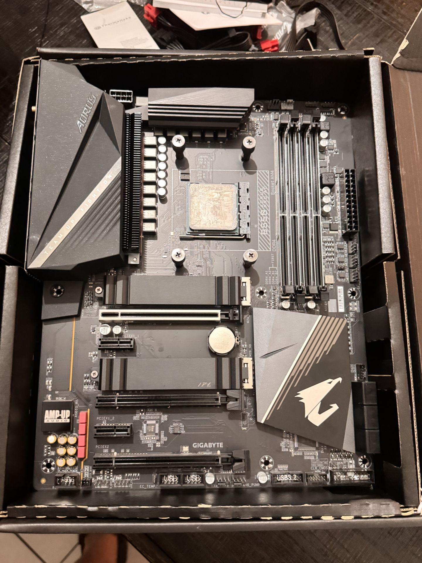 motherboard b550 pro ac with ryzen 5 5600x !