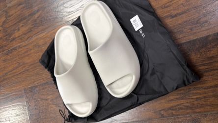 Yeezy slide