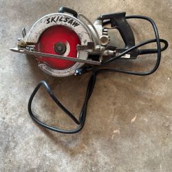 Worm Drive Skill saw 7 1/4
