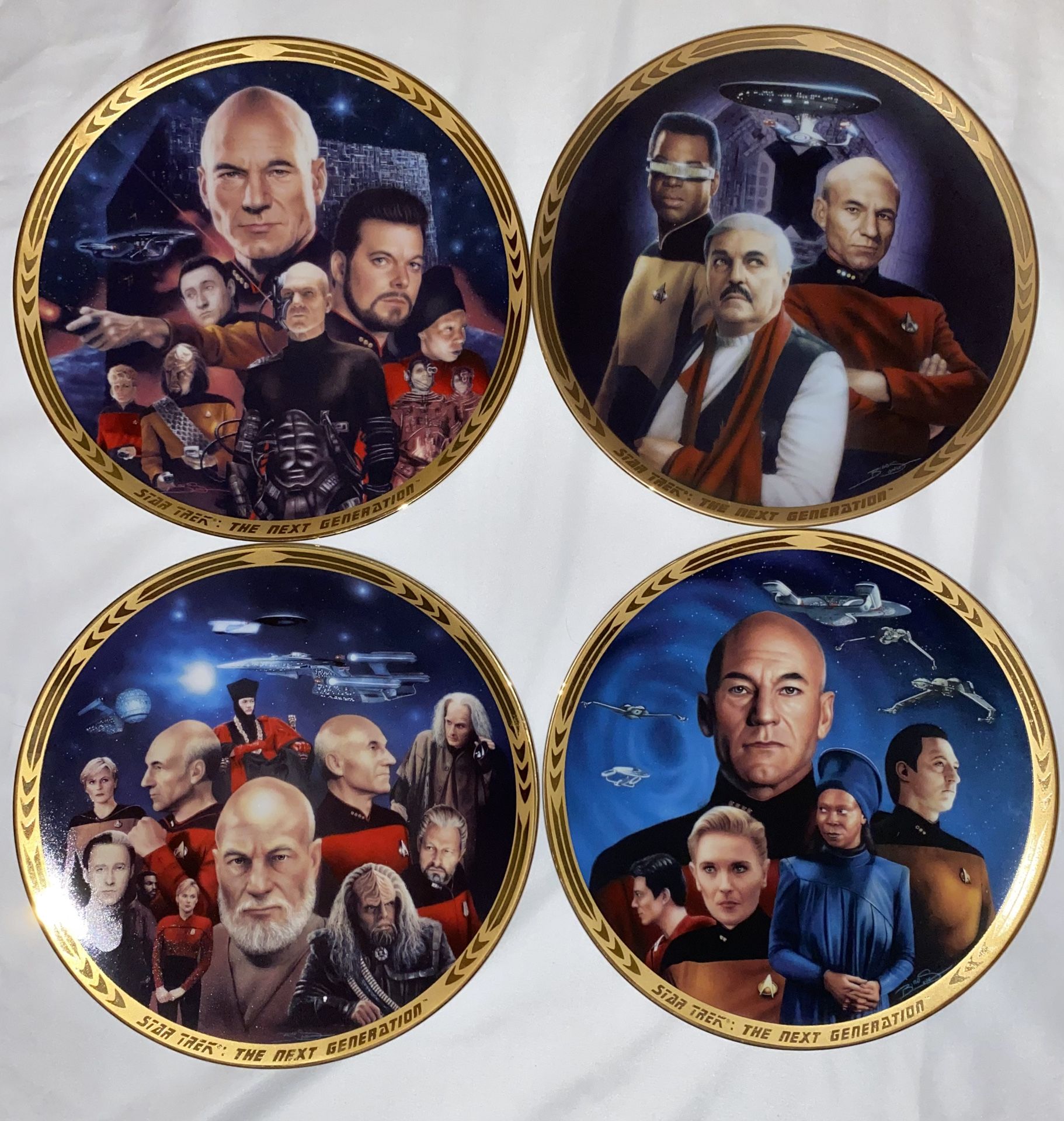 Vintage 1994, Like-new, Star Trek: The Next Generation The Episodes Plate Collection