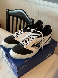 Mizuno Baseball Cleats