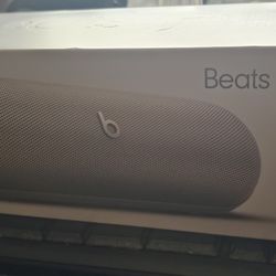 Beats Pill