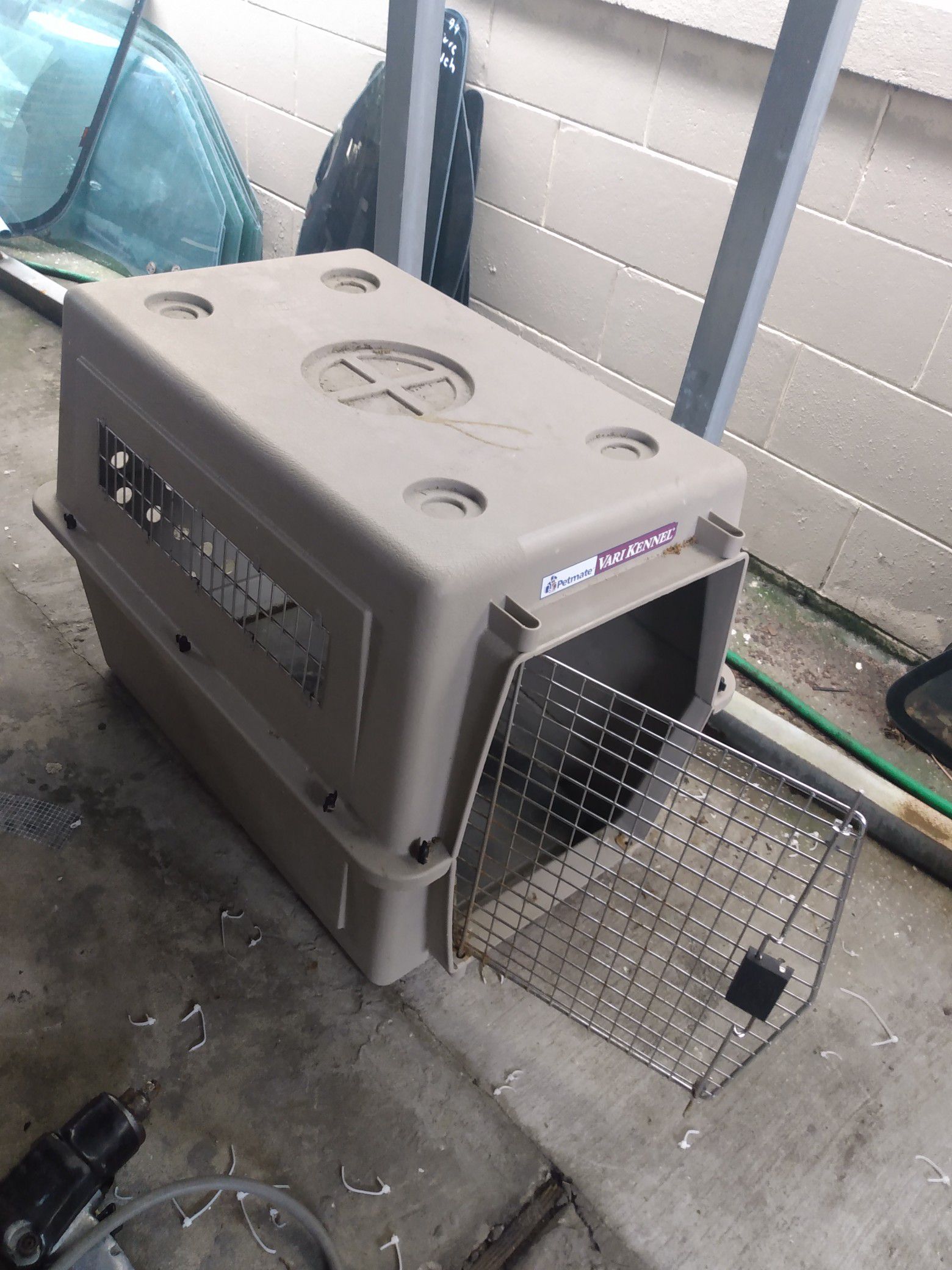 Dog crate cage