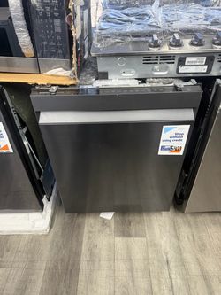Samsung Matte Black 24” Wide Dishwasher 😍