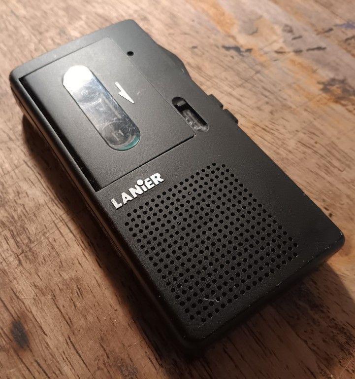Lanier P-164 Handheld Microcassette Voice Recorder With LCD Tape Counter