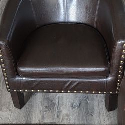 Barrell chair