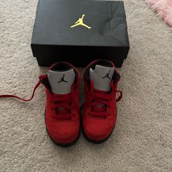 Kids Jordan Sneakers