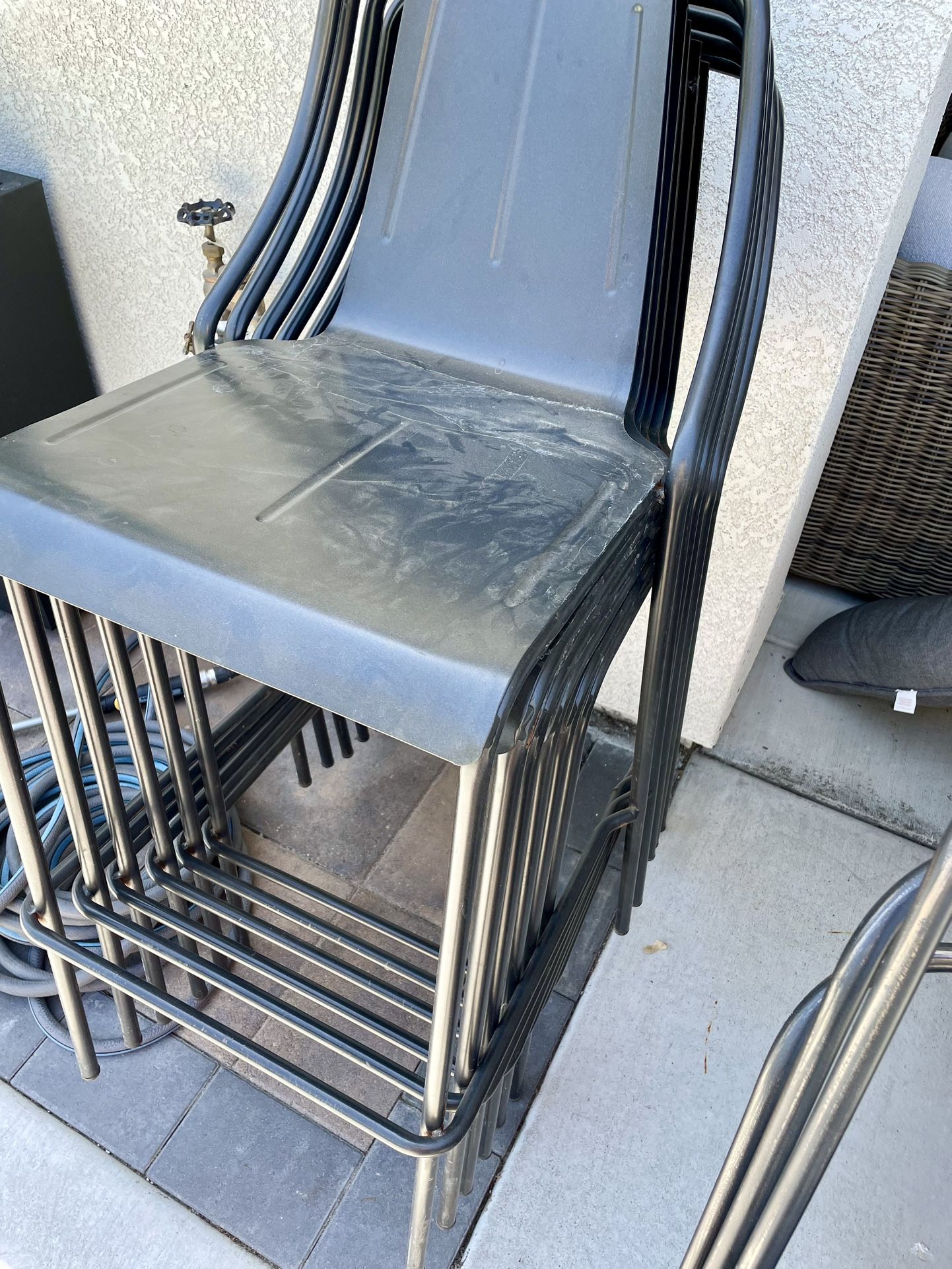 6 Bar Stools