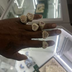 Love Rings 