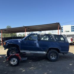 86 4runner 4x4 For Parts