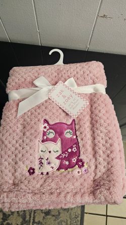 NEW Baby Girl Blanket. 30"x40"