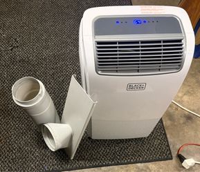 Black & Decker Portable AC unit *Excellent Condition Blows Cold 🥶*