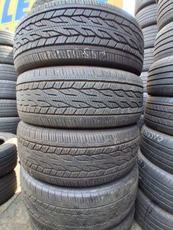 VENDO UN SET DE 4 LLANTAS USADAS CONTINENTAL 255/55R20 EN PERFECTAS CONDICIONES LAS 4 INSTALADAS Y BALANSIADAS